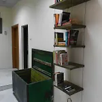 Vandrerhjem Albania Tirana