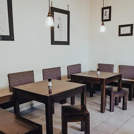 알바니아 * 티라나