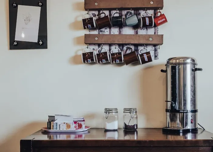 알바니아 * 티라나